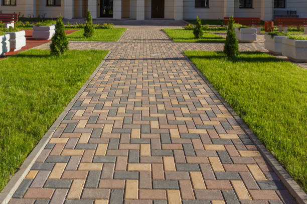 Best Commercial Driveway Pavers  in College Place, WA
